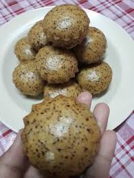 Kalau ada banyak pisang lebih dekat rumah, memang wajib cuba resepi apam pisang ni. Apam Kaya