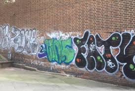 There are also certain industrial graffiti removal products that you can use to remove the graffiti from a stone, concrete or brick. How To Remove Graffiti From Brick Concrete Metal And Plastic In Minutes Marken Powerclean