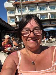 Anyone been to Turkey around end April. How's the weather? Warm enough to  sunbathe? Are some resorts hotter than others? TIA