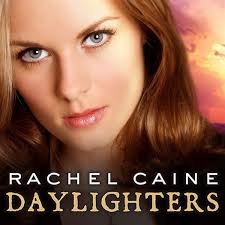 Daylighters (The Morganville Vampires Series): Rachel Caine: 9798200066193:  Amazon.com: Books