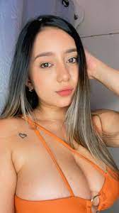 Angiefloresvip2