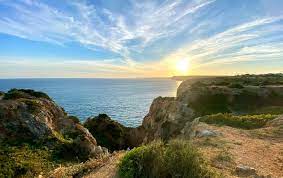 To stay longer, to work or study, for business travel or for other reasons, you will need to meet the portuguese government's entry requirements. Urlaub In Portugal Was Sie Uber Einreise Und Aufenthalt Wissen Mussen