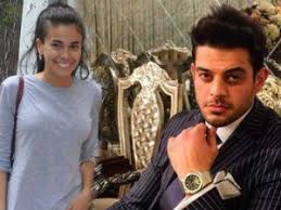 Maybe you would like to learn more about one of these? Asena Erkin Is Adami Mehmet Dincerler Le Ask Mi Yasiyor Magazin