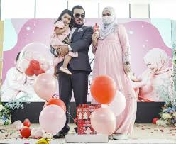 Sulung atau anak sulung adalah anak tertua atau anak pertama dari sepasang orang tua. Anak Datuk K Kawin Anak Hishamudin