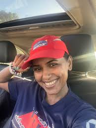 Somewhere, someone, is searching to be you in every workout they do. You  might not think so but your movement is inspiring others! Happy Friday!  💪🏾