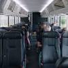 Greyhound canada offre désormais un service d'expédition uniquement via son terminal local. 1