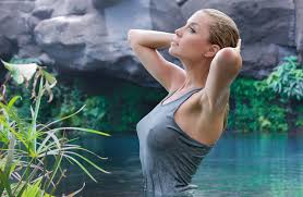 Wallpaper : women outdoors, nipples through clothing, wet hair ...