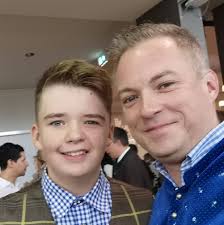 Marquez kann alles. Auch 68 Grad Schräglage fahren.