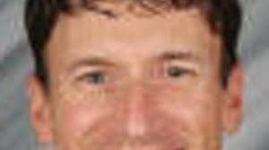 Wayne Phipps named track coach at WSU