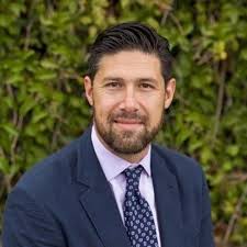 The 4 Dimensions Of Global Leadership ("Speaking the World") by Mehdi Lazar 