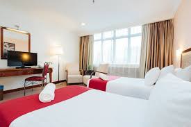 Si decides alojarte en th hotel kelana jaya de petaling jaya, apenas te separarán cinco minutos en coche de centro comercial sunway pyramid y centro comercial paradigm. Th Hotel Kelana Jaya Petaling Jaya Selangor My Reservations Com