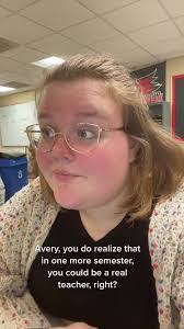 Macy Skinner's Instagram, Twitter & Facebook