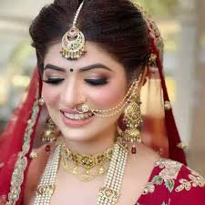 Top Beauty Parlours For Hair Massage in Rama Mandi