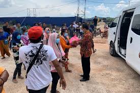 Beasiswa ini dianggarkan dikti untuk calon. Ramadhan 2020 Kjri Johor Bahru Perluas Bantuan Sembako Untuk Wni Halaman All Kompas Com