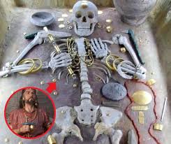 Oldest Gold of Humankind” Found in Varna Necropolis Was Buried 6,500 Years Ago -Full story in comment 👇👇