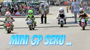 Motor cros mini trail 50 cc ini,memang d desain untuk anak anak usia 7 tahun ke atas yaaaa.semua perlu bimbingan orang tua ketika mengendarainya. Anak Kecil Balap Motor Umur 3 10 Tahun Berani Ngebut Pocket Bike Racing Kids Mini Gp Indonesia Youtube