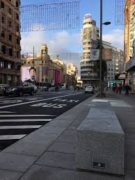 Nächste zeitumstellung, wetter, vorwahl und uhrzeiten für sonne & mond in madrid. Gran Via Madrid Spanien Granilouro