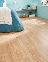Sol Stratifie Chene Naturel Vendu A La Botte Sol Stratifie Deco Sol Deco Interieure