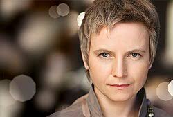 List of gay, lesbian or bisexual people: Sj–Sz