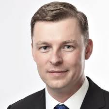 From a creative idea to an individual product with only one click by  Matthias Loskyll