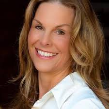 Luann King's Instagram, Twitter & Facebook