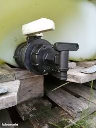Iviblue vous propose son adblue en ibc de 1000 l, un produit de haute qualité au meilleur prix. Cuve Eau D Occasion Annonces Jardinage Leboncoin