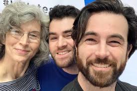 Jason Alexander's 2 Kids: All About Sons Gabe and Noah