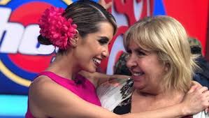 In accordance with a friend of andrea escalona, cited by tvnotas magazine in its issue 1252, made public on tuesday 26 from january, the presenter had already . Ridicula Se Burlan De Andrea Escalona Por Su Forma De Hacer Ejercicio Video Glbnews Com