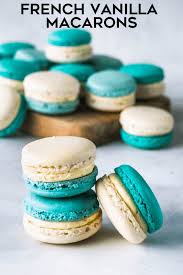 French Vanilla Macarons Recipe Vanilla Macarons Vanilla Macaron Recipes Macarons Recipe Easy