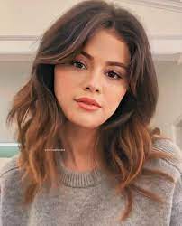 Selena Gomez In 2021 Selena Gomez Short Hair Selena Gomez Hair Selena Gomez Bangs