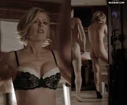 Kathleen Robertson Nude Photos - Nudbay