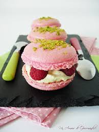 Macarons Pistache Framboise Un Amour De Gourmandise Macaron Pistache Macaron Gourmandise