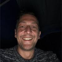 30+ perfiles de «Ellert»