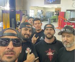 Thanks to foretravel members for road assistance