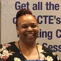 Richelle Patterson's Instagram, Twitter & Facebook