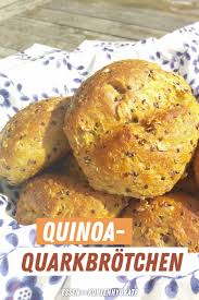Low Carb Quinoa Quarkbrotchen Essen Ohne Kohlenhydrate Rezept Essen Ohne Kohlenhydrate Quarkbrotchen Ketogene Ernahrung Rezepte