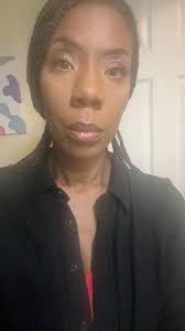 Hi, we are new here ! Skarlett and Boujee Butt 😻