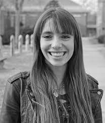 Lindsay Westerfield's Instagram, Twitter & Facebook