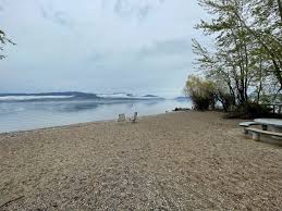 Spacious townhomes in contemporary design. Braeloch Road Beach Kelowna Bc Exploratory Glory Travel Blog Tinyhouse Living Travel Deals