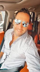 Te escribo , pero como que no te llega por qué no me Sigues en Instagram😅  el mío es @arturpalace Mándame mensaje 🫶🏼😘 Bonito Lunes 🤗☺️