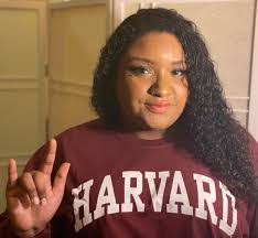 Aimee Mcbride's Instagram, Twitter & Facebook