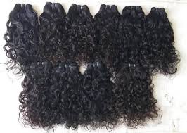 Of course the hair doesn't make who you are but it can enhance who you are. Irhe Peruvian Natural Curly Human Hair Extensions Packaging Size 14 Rs 4600 Pack Id 10086772488