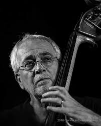 Best wishes to the jazz double bass player Furio Di Castri (Milan, 12  September 1955), member of the first Lingomania formation with whom he  recorded the album "Riverberi" in 1986 and with