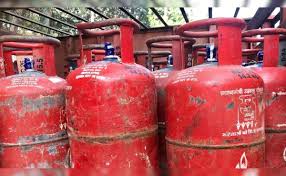 LPG New Rules: एलपीजी कनेक्‍शन हो सकता है बंद! नहीं तो फटाफट कर लें यह काम, जानिए क्या हैं नए नियम
