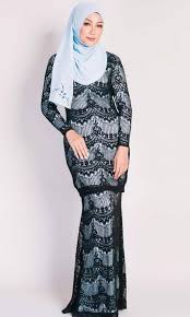 Onde e quando nasceu o erra fazira? Baju Kurung Erra Fazira Umie Aida Women S Fashion Clothes Dresses On Carousell