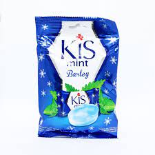 Dan ini semua terjadi gara gara sebuah kursi. Permen Kiss Mint Barley Supermarket