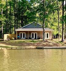 From quirky quaint to upscale luxury, north alabama has a. Goodwater Vacation Rentals Homes Alabama United States Airbnb
