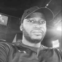 9 "Robert Muza" profiles