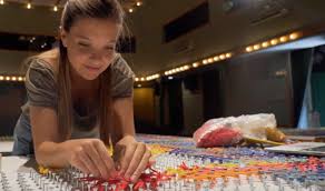 Последние твиты от ana martins (@ana_martins). Street Art Ana Martins Cross Stitches Traditions To Emotions Interview Portuguese American Journal