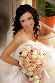 A wedding ceremony is not complete if there is no flower arrangement. Top 10 Wedding Flowers Wedding Bouquet Tips True Bride